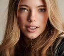 Elle McKinnon