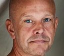 Fredrik Hallgren
