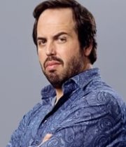 Angus Sampson