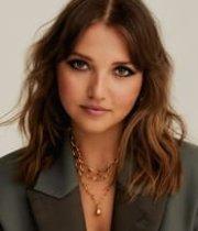 Mia McKenna-Bruce